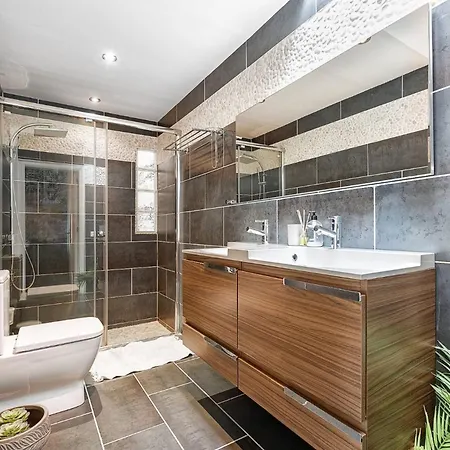 酒店 Elegant Bungalow,views,swimming Pool,golf Camp 马斯帕洛马斯