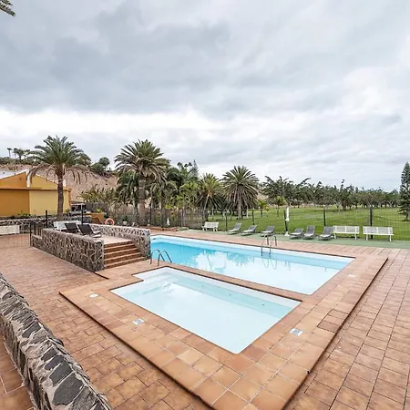 Elegant Bungalow,views,swimming Pool,golf Camp *